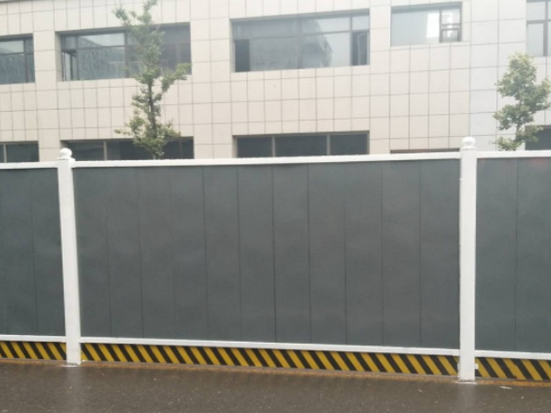 东洲彩钢施工围挡